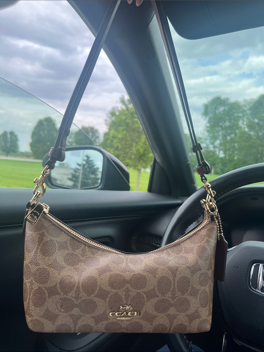 Coach Shoulder Bag